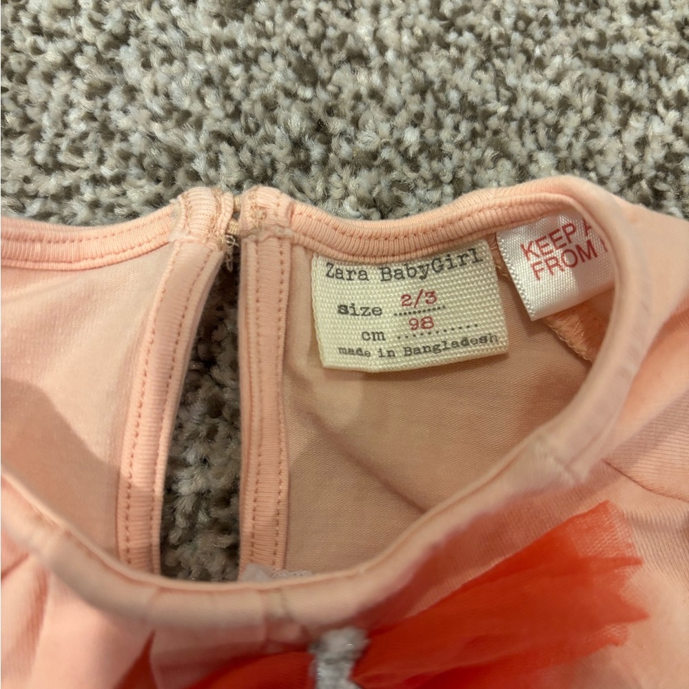 Zara Peach Tee with Orange Bow - Picture 2 of 3